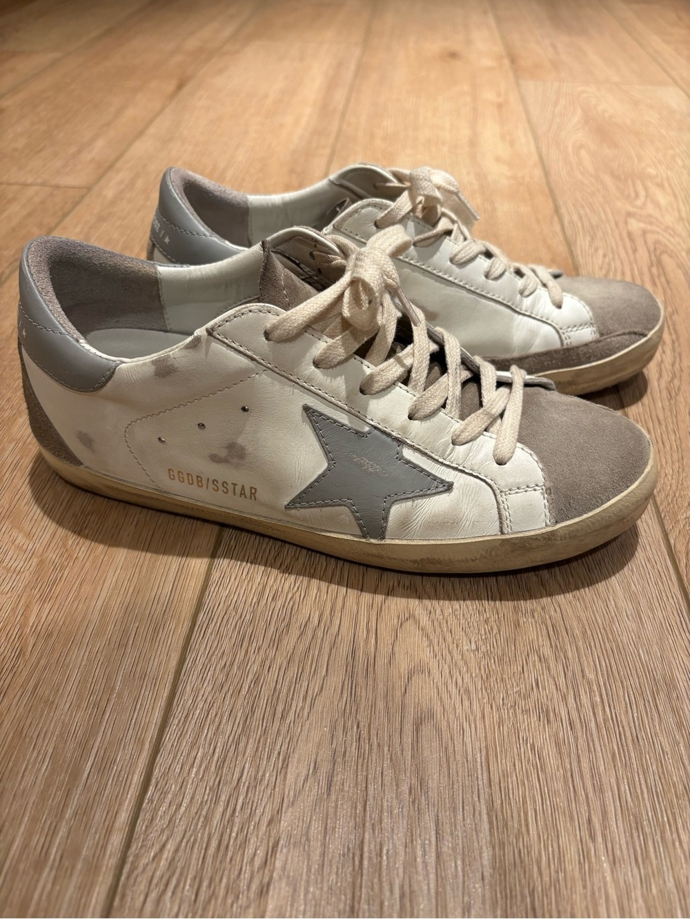 Golden Goose Women's White Leather Sneakers with Gray Star and Suede Toe